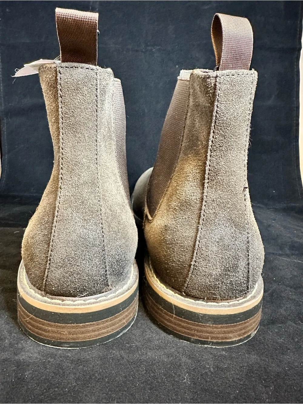Banana Republic Factory Men's Suede Chukka Boots in Dark Taupe Brown size 12